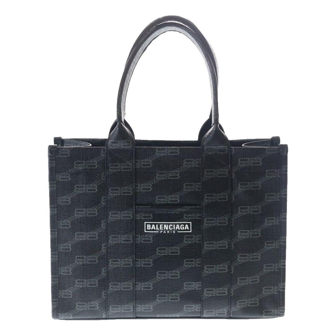 Hardware leather handbag