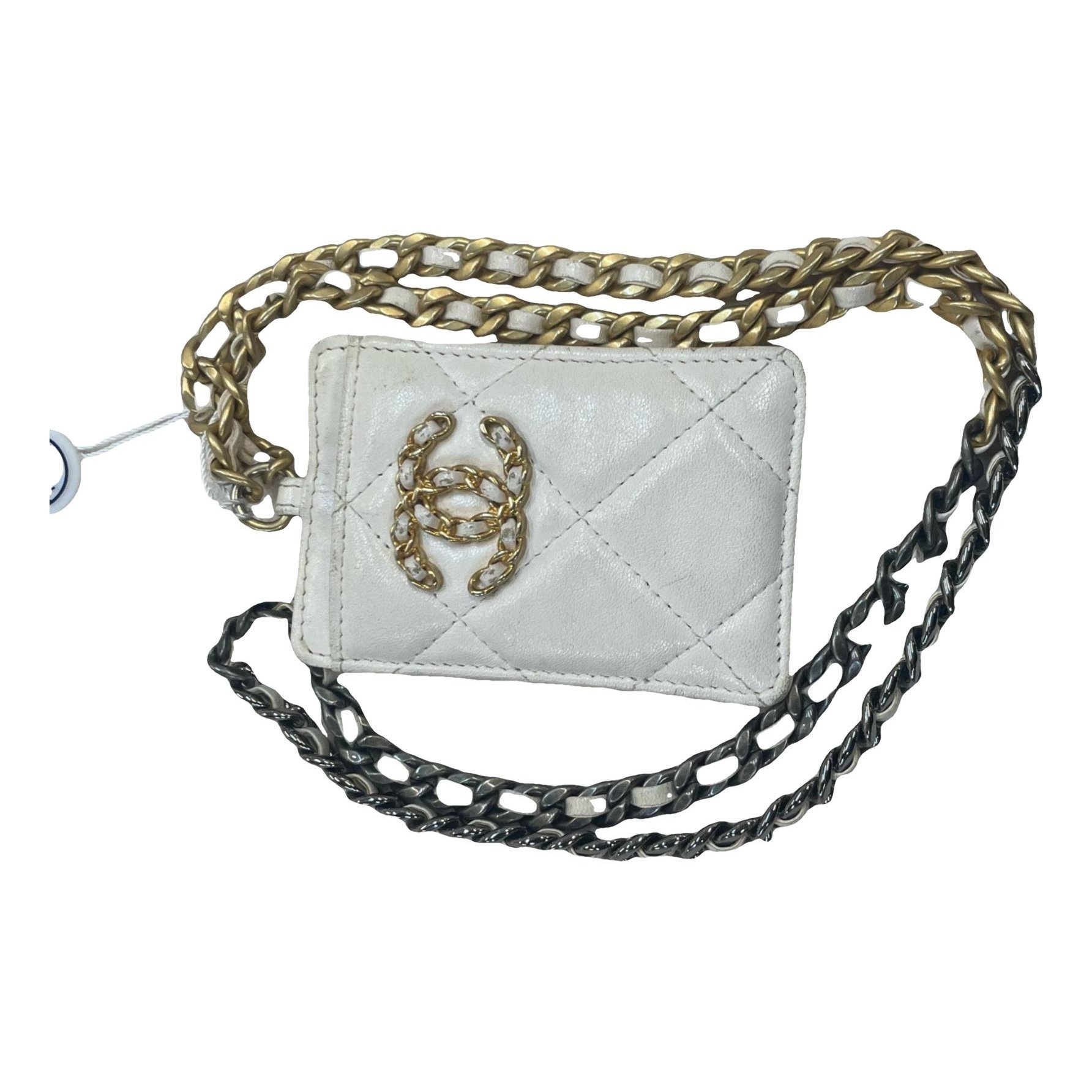 Chanel 19 leather handbag