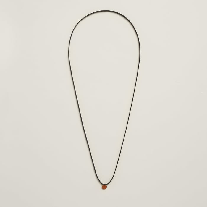 Barénia Noir Lanyard Necklace