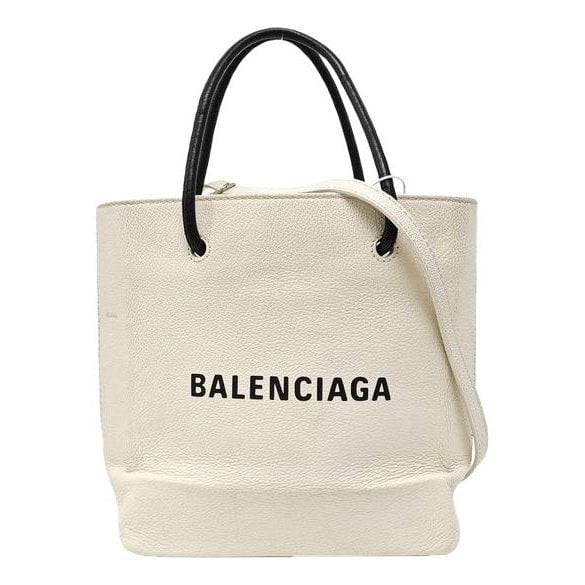 Balenciaga Leather handbag