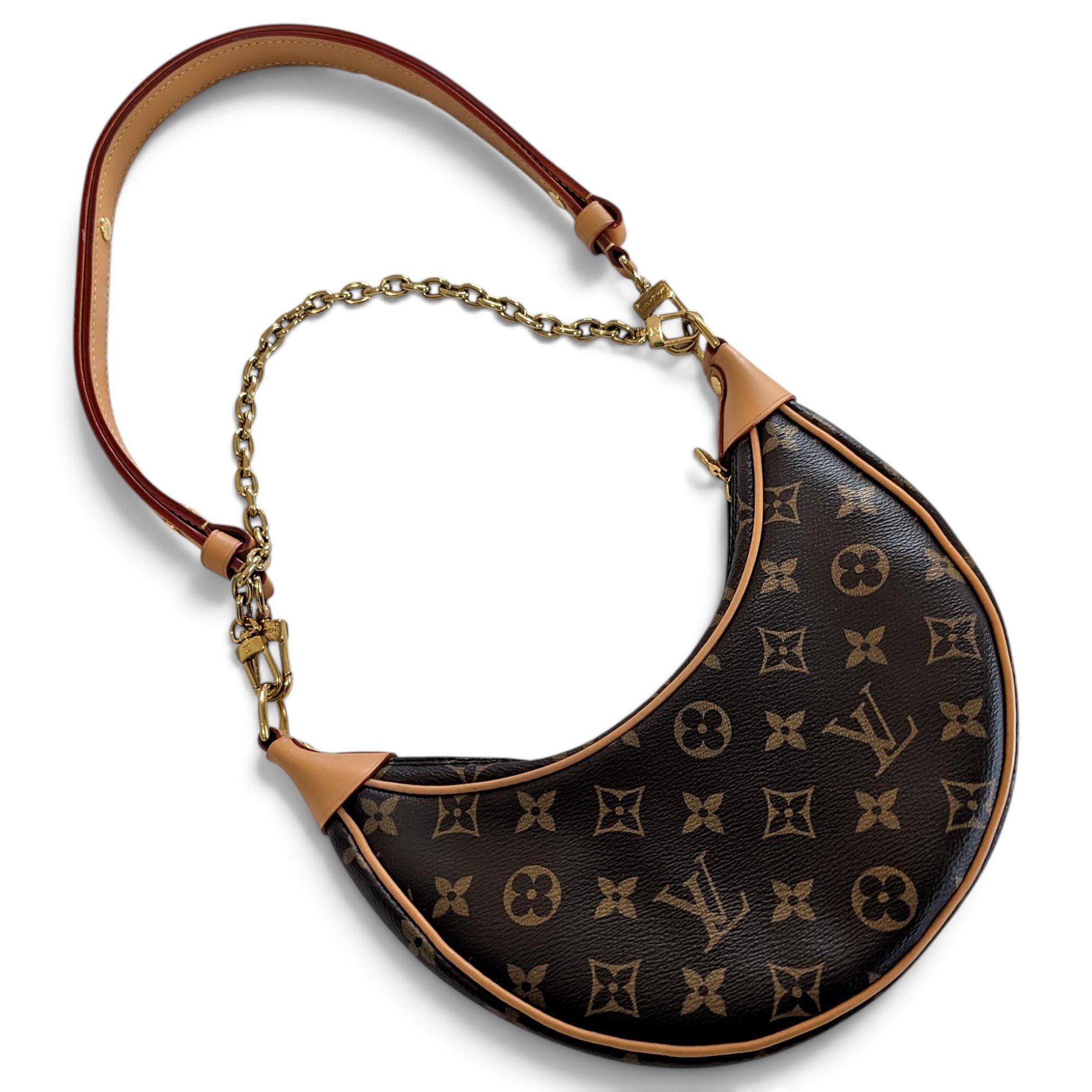 Loop leather handbag