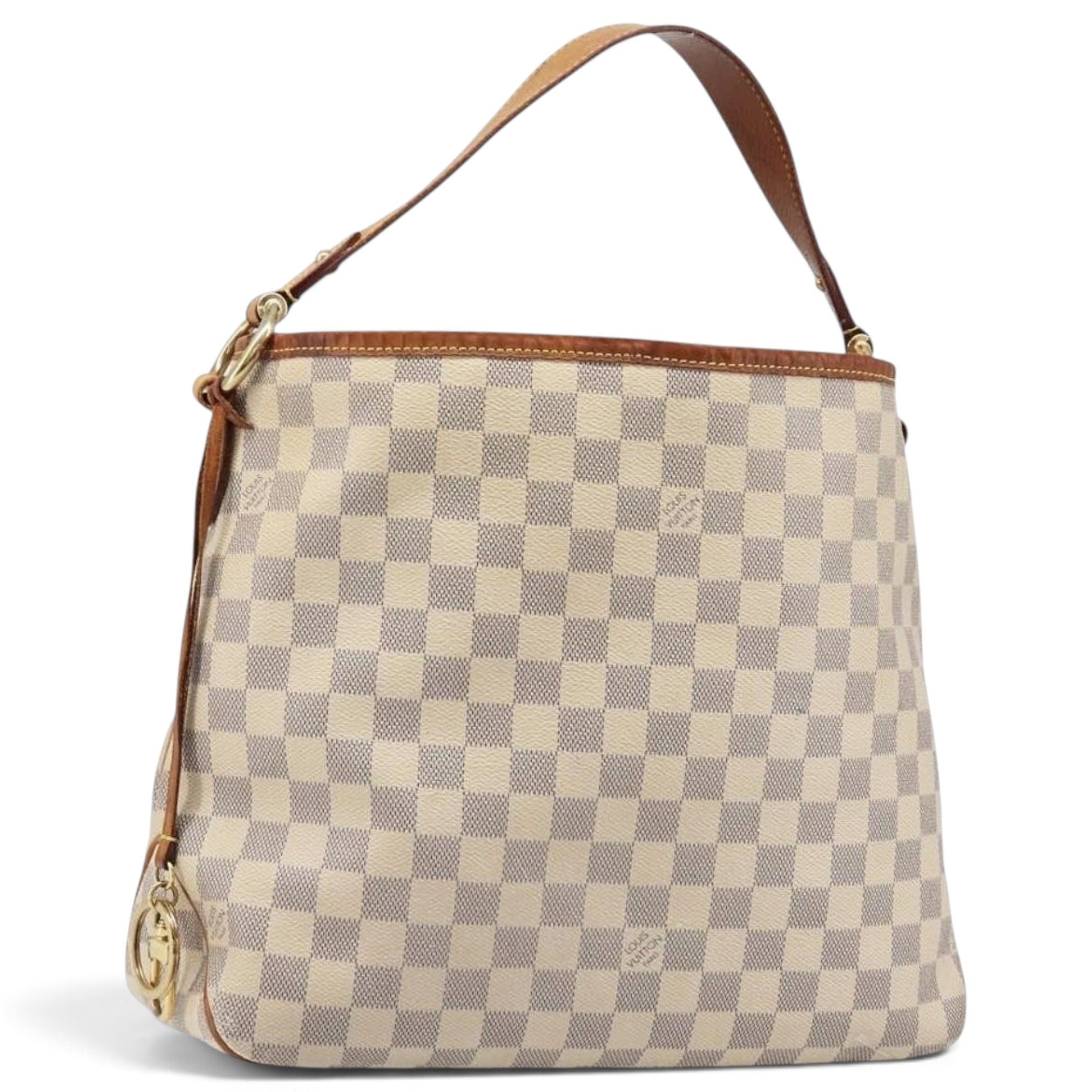 Delightful leather handbag