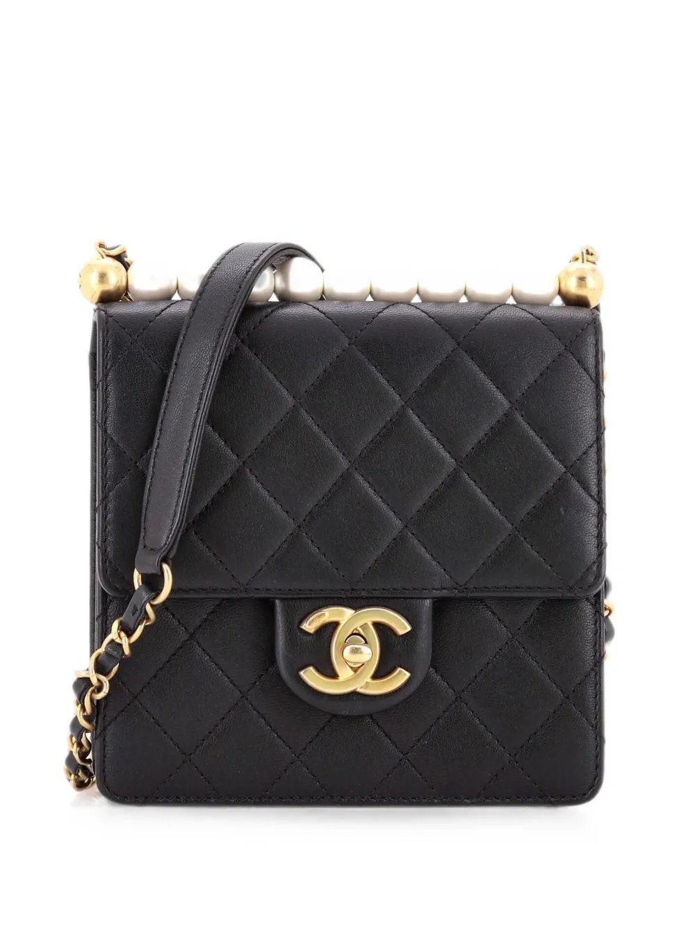 Chic Pearls Flap Bag Quilted Lambskin Mini crossbody bag