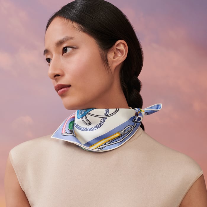 Chevaloscope Neon Scarf 45
