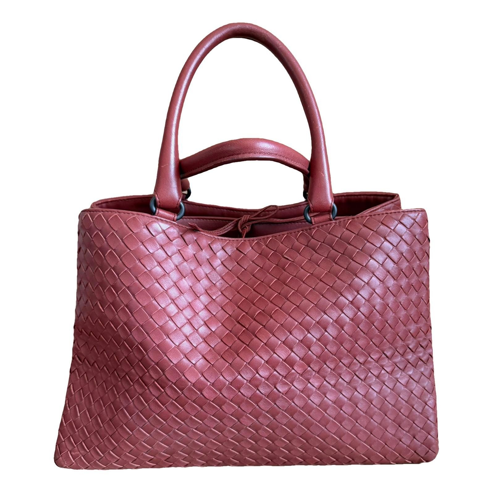 Leather tote