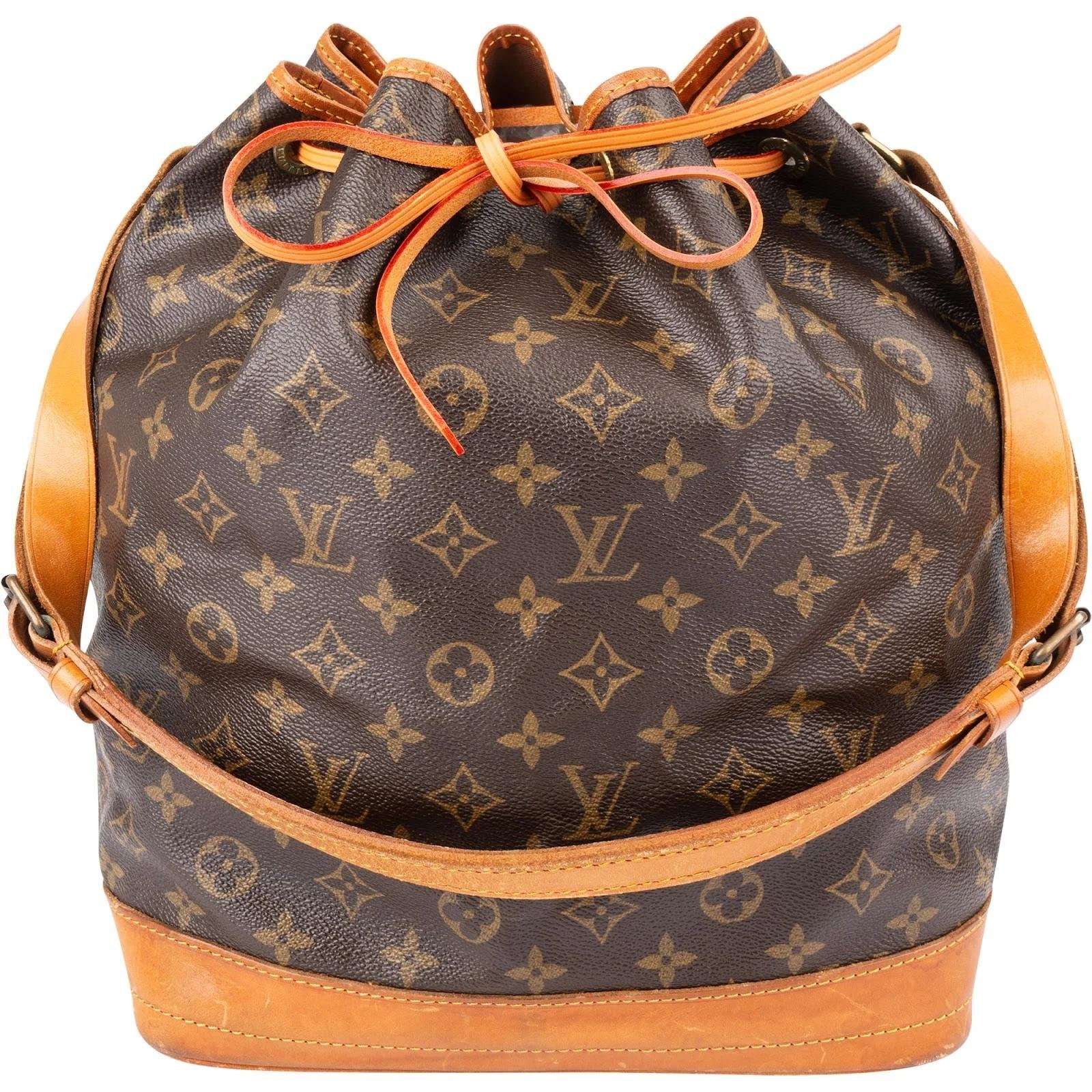 Noé leather handbag