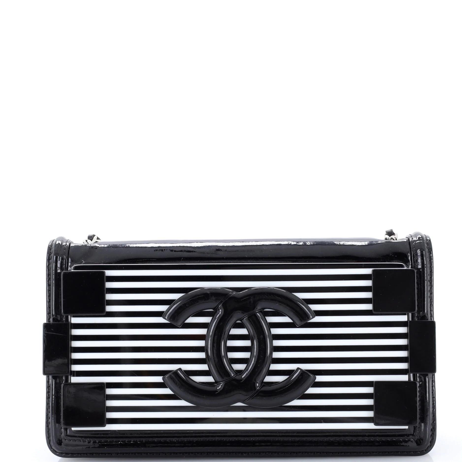 Patent leather handbag