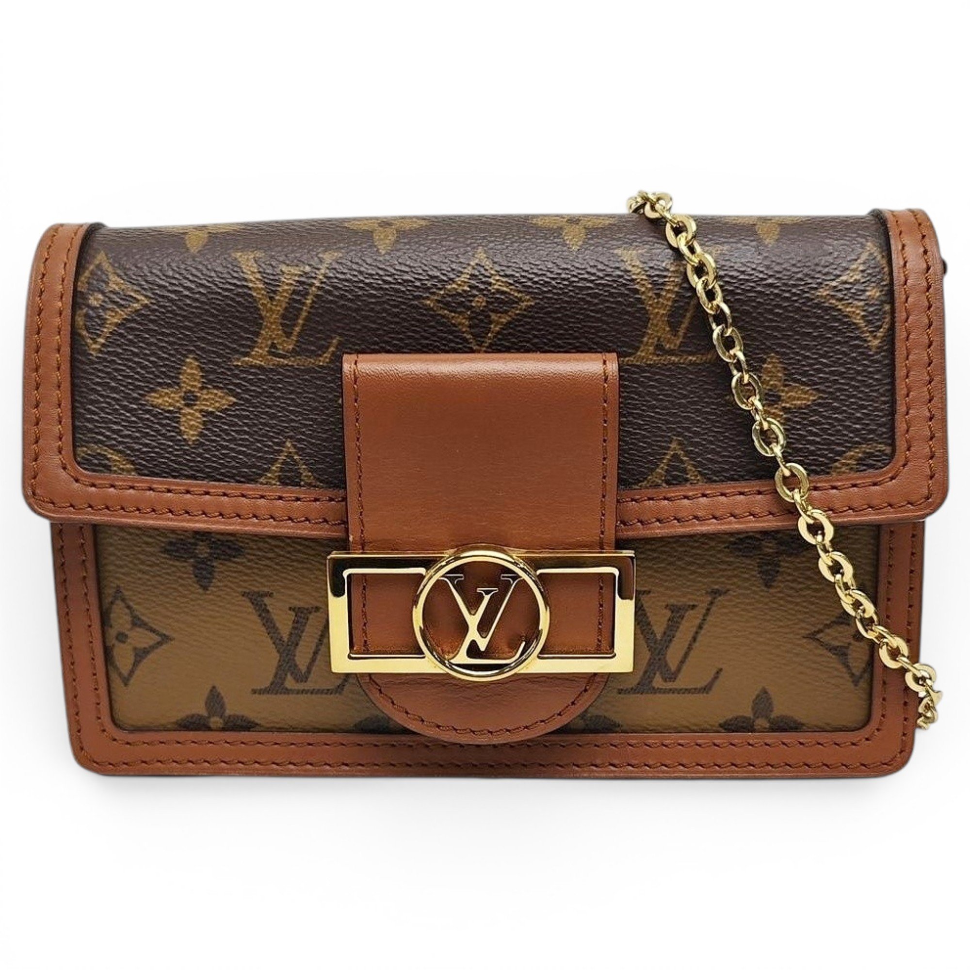 Dauphine leather handbag
