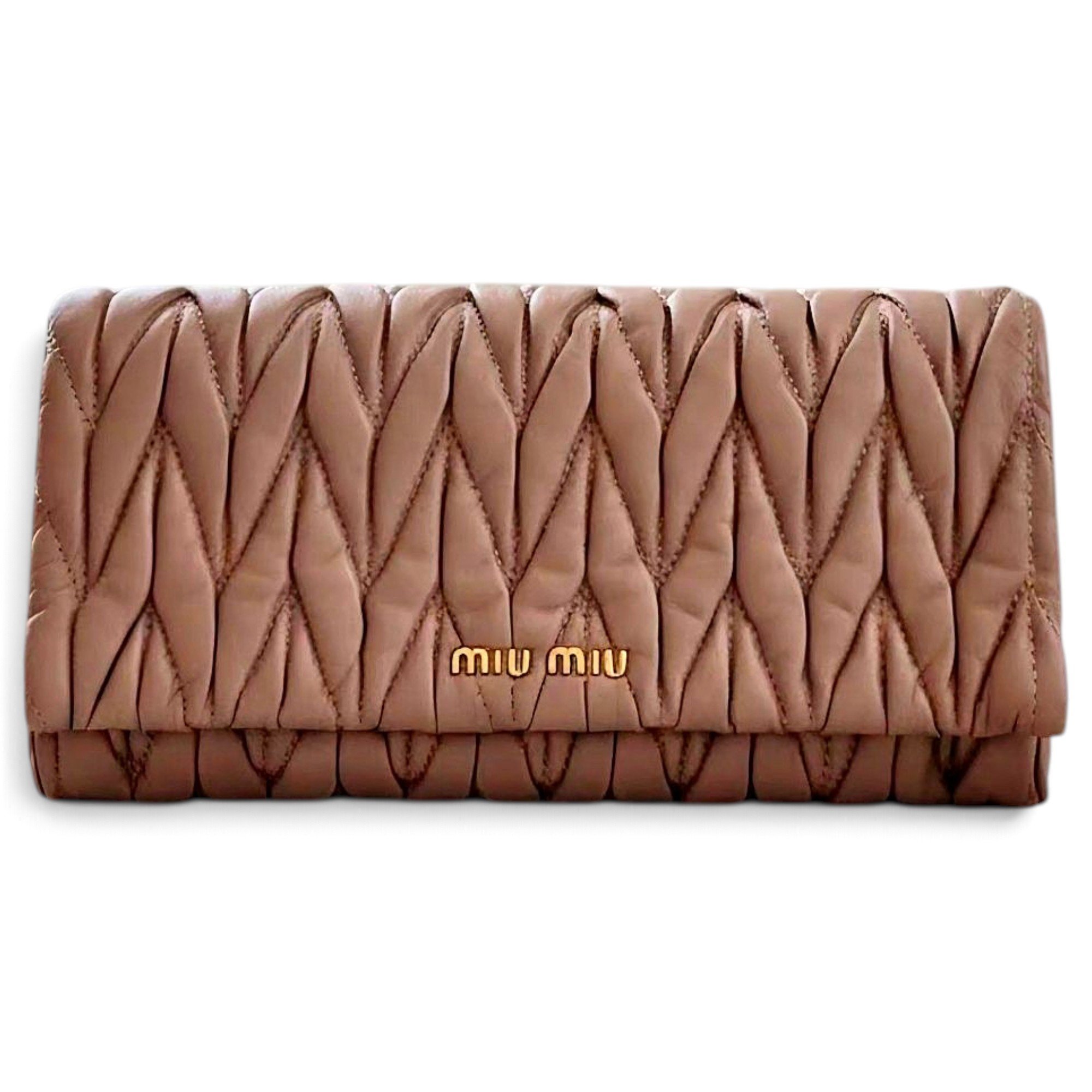 Matelassé leather handbag