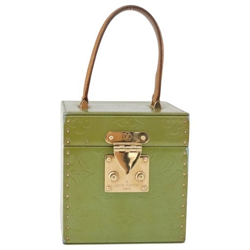 Patent leather vanity case