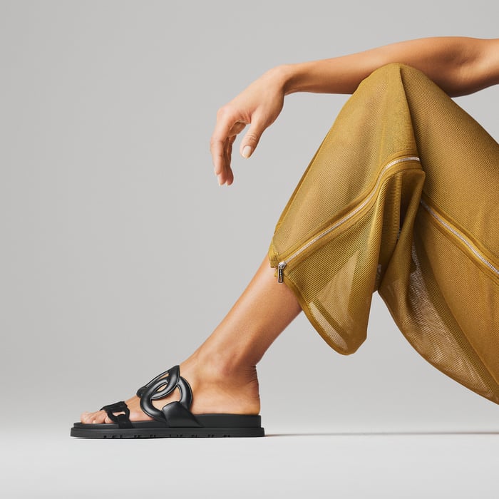 Noir Extra Sandal