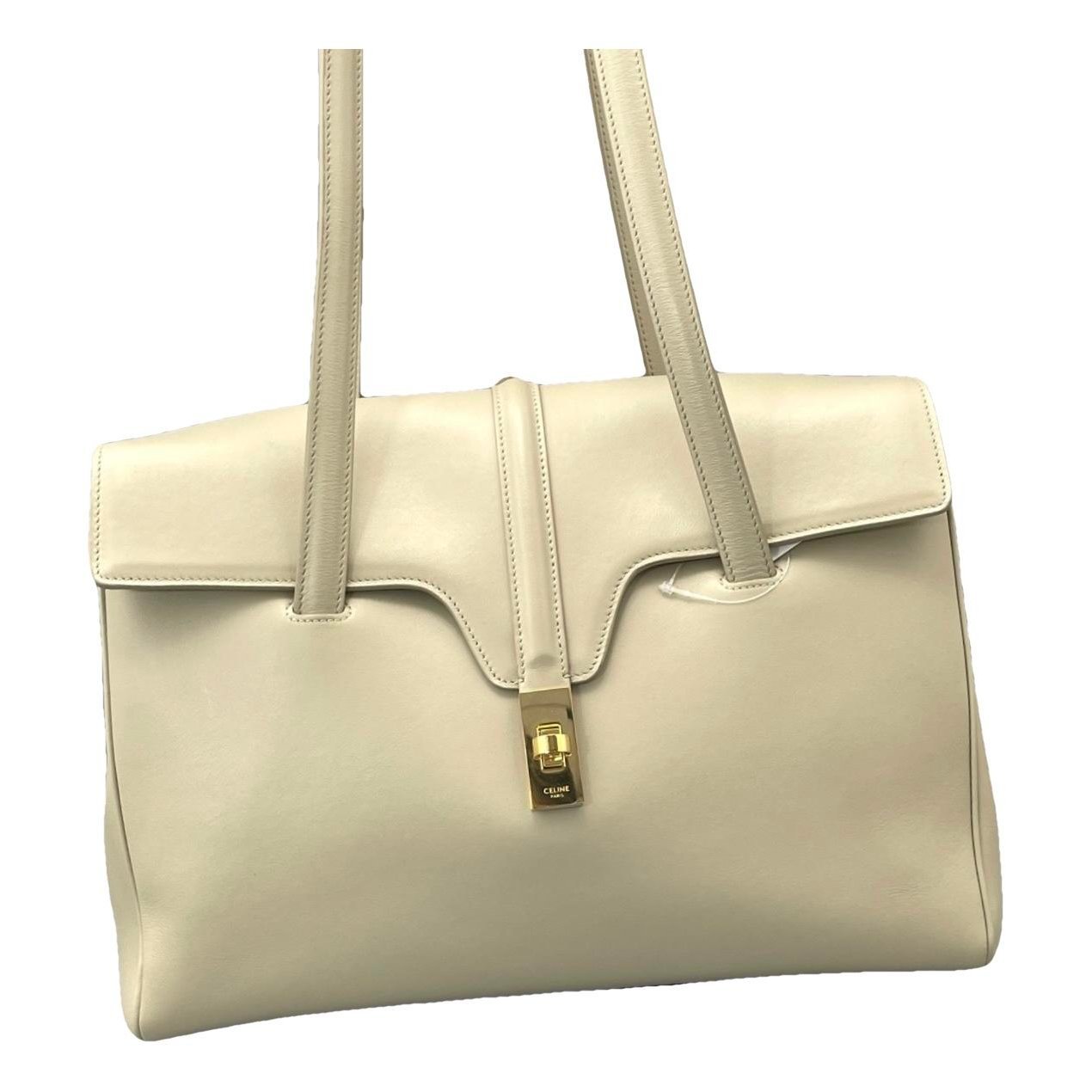 Sac 16 leather handbag