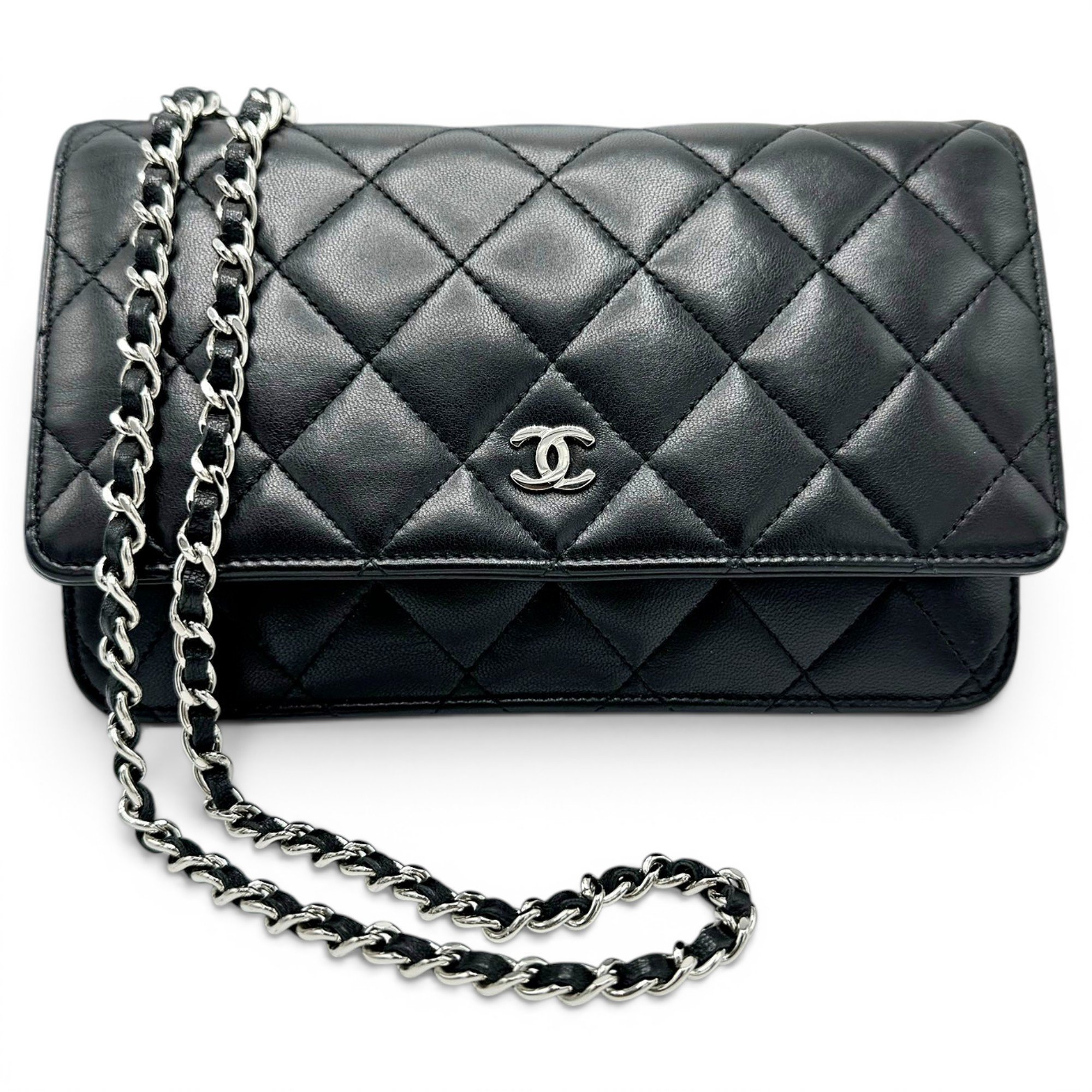 Wallet On Chain Timeless/Classique leather crossbody bag