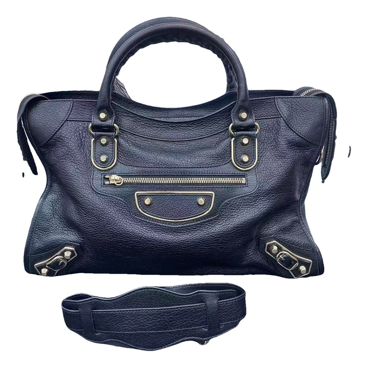 City leather handbag