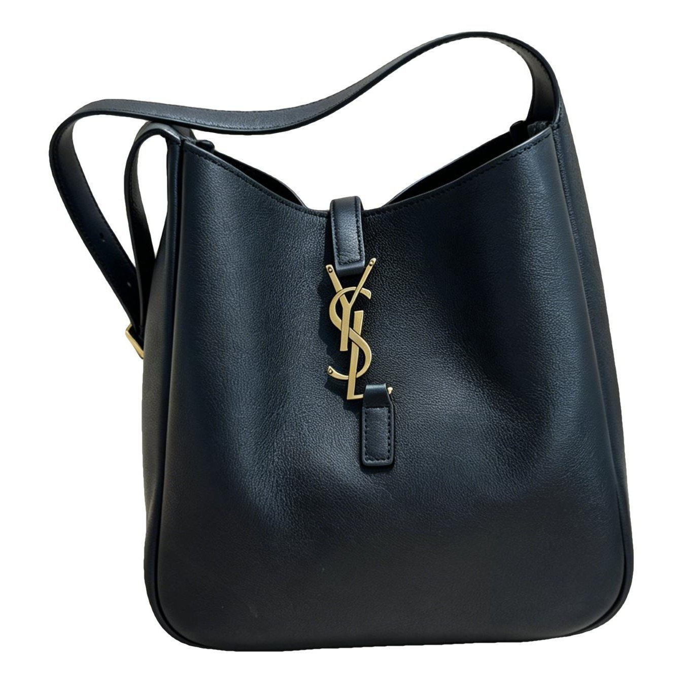 Le 37 leather handbag