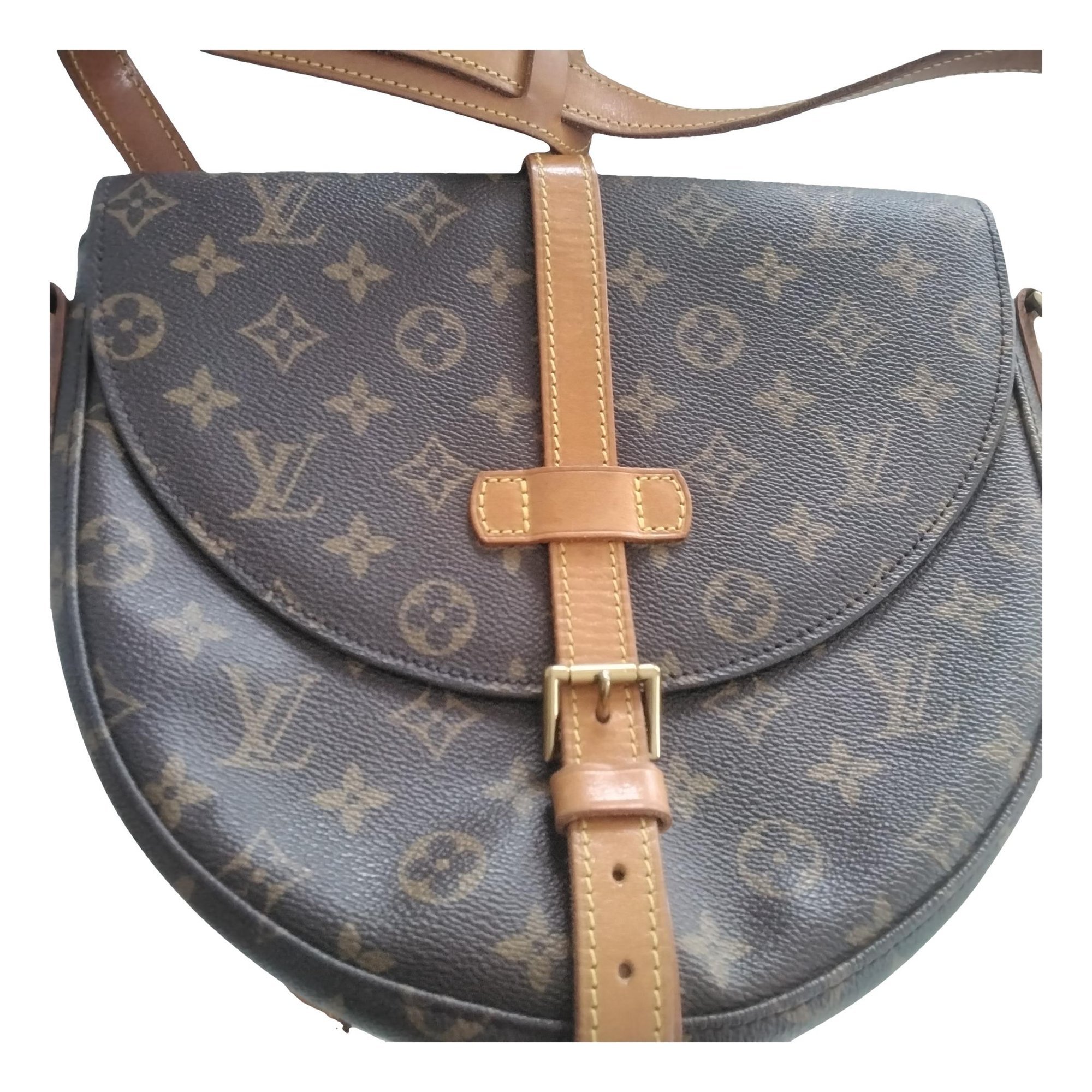 Chantilly leather crossbody bag