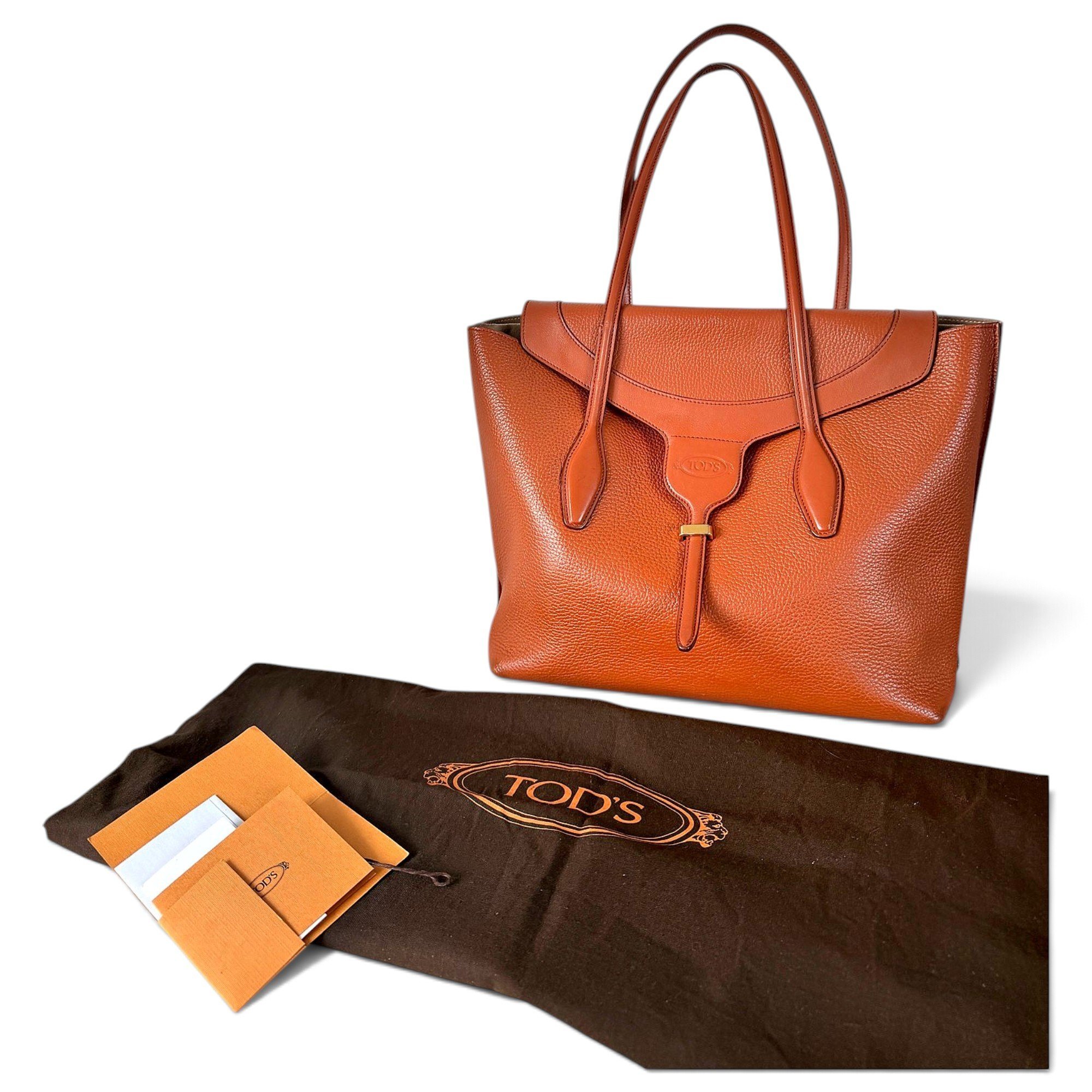 Leather tote