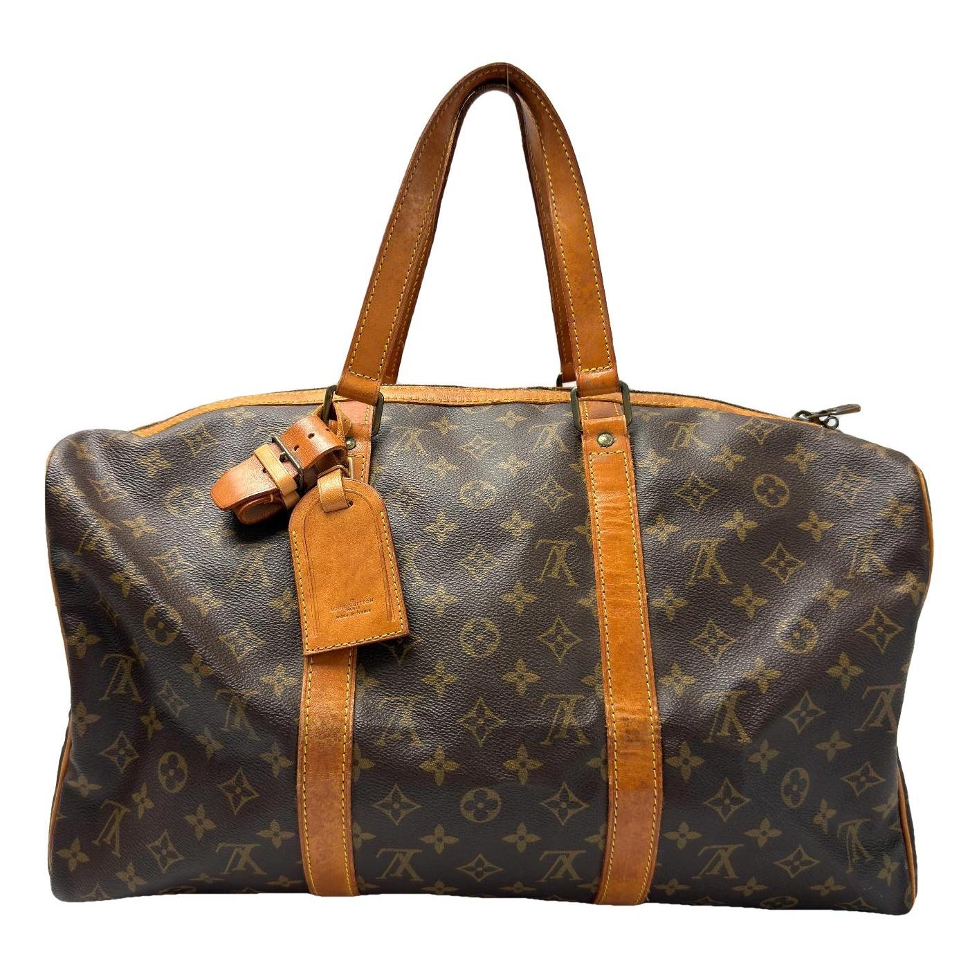 Leather travel bag