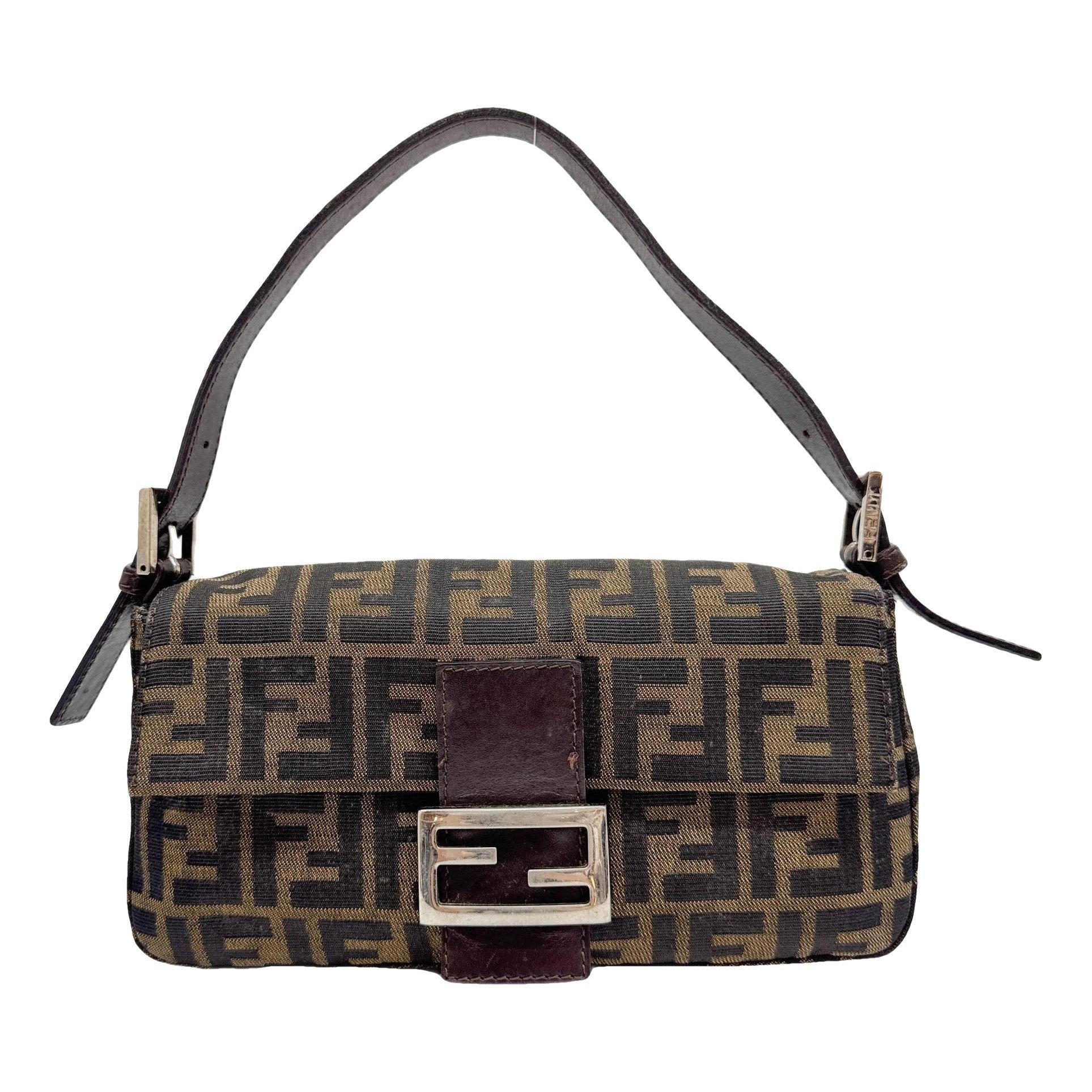 Baguette cloth handbag