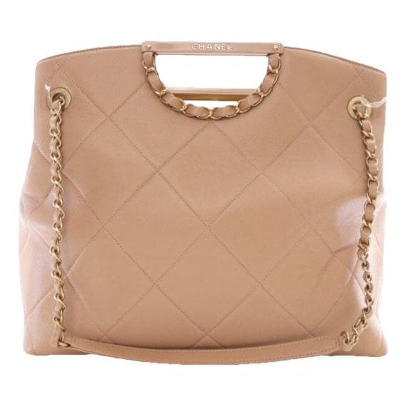 Leather tote