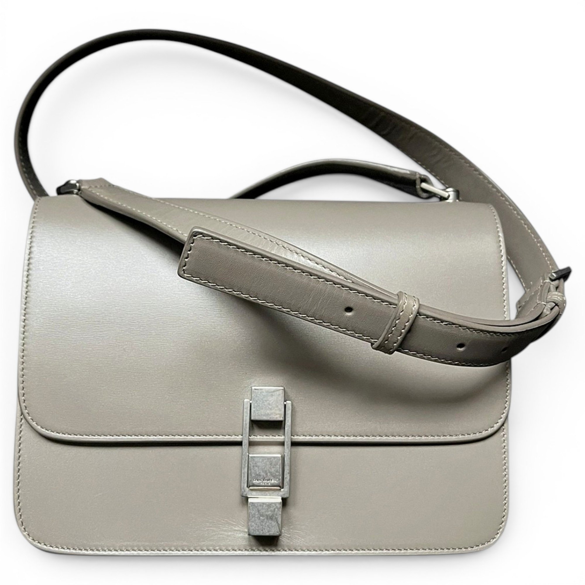 Carré leather crossbody bag