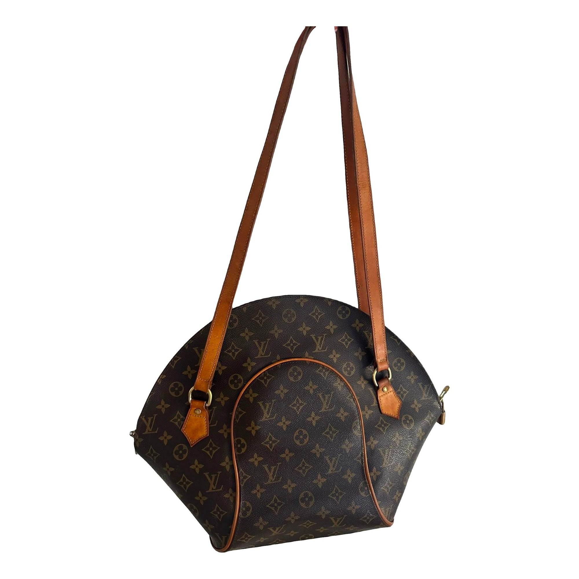 Ellipse leather handbag