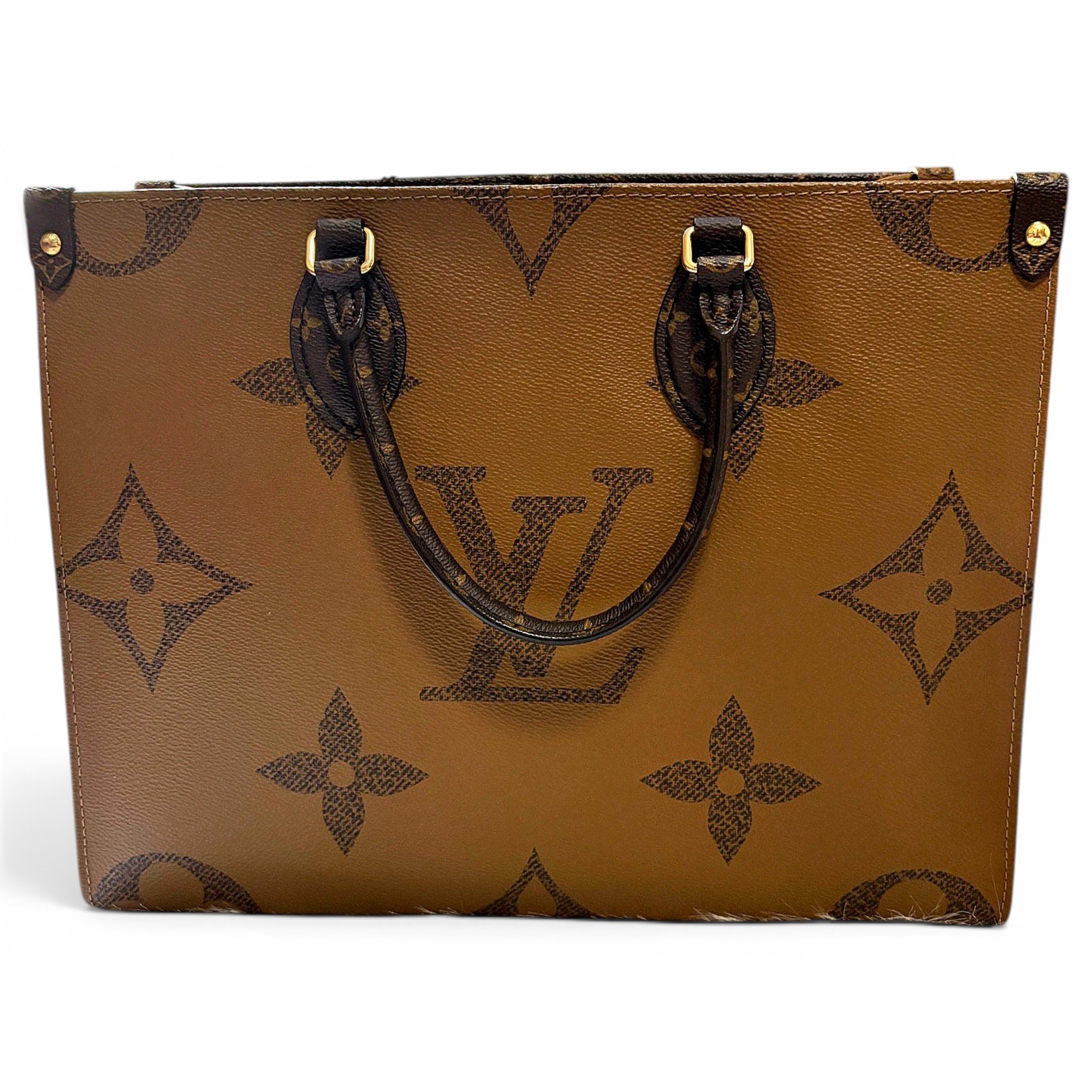 Onthego leather handbag
