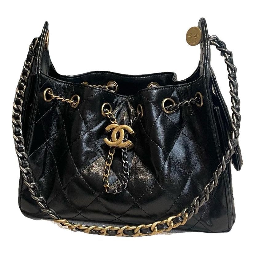 Chanel 25 leather crossbody bag