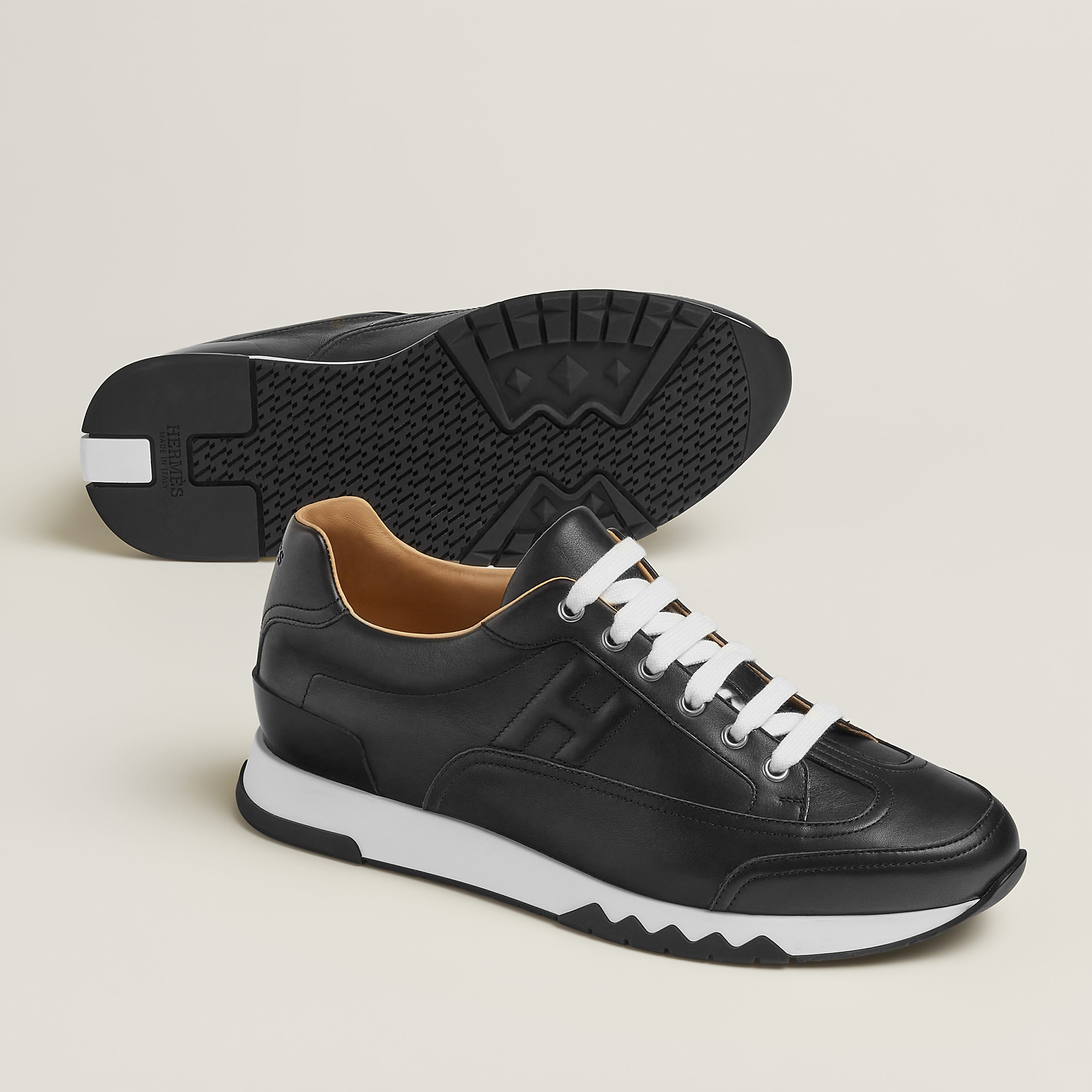 Trail sneaker