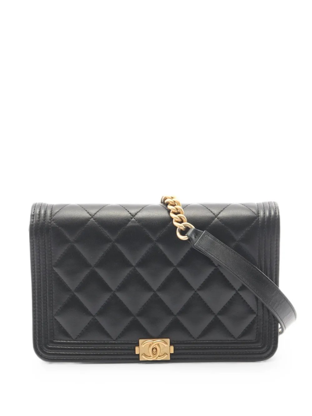 2021 Boy Chanel diamond-quilted shoulder bag