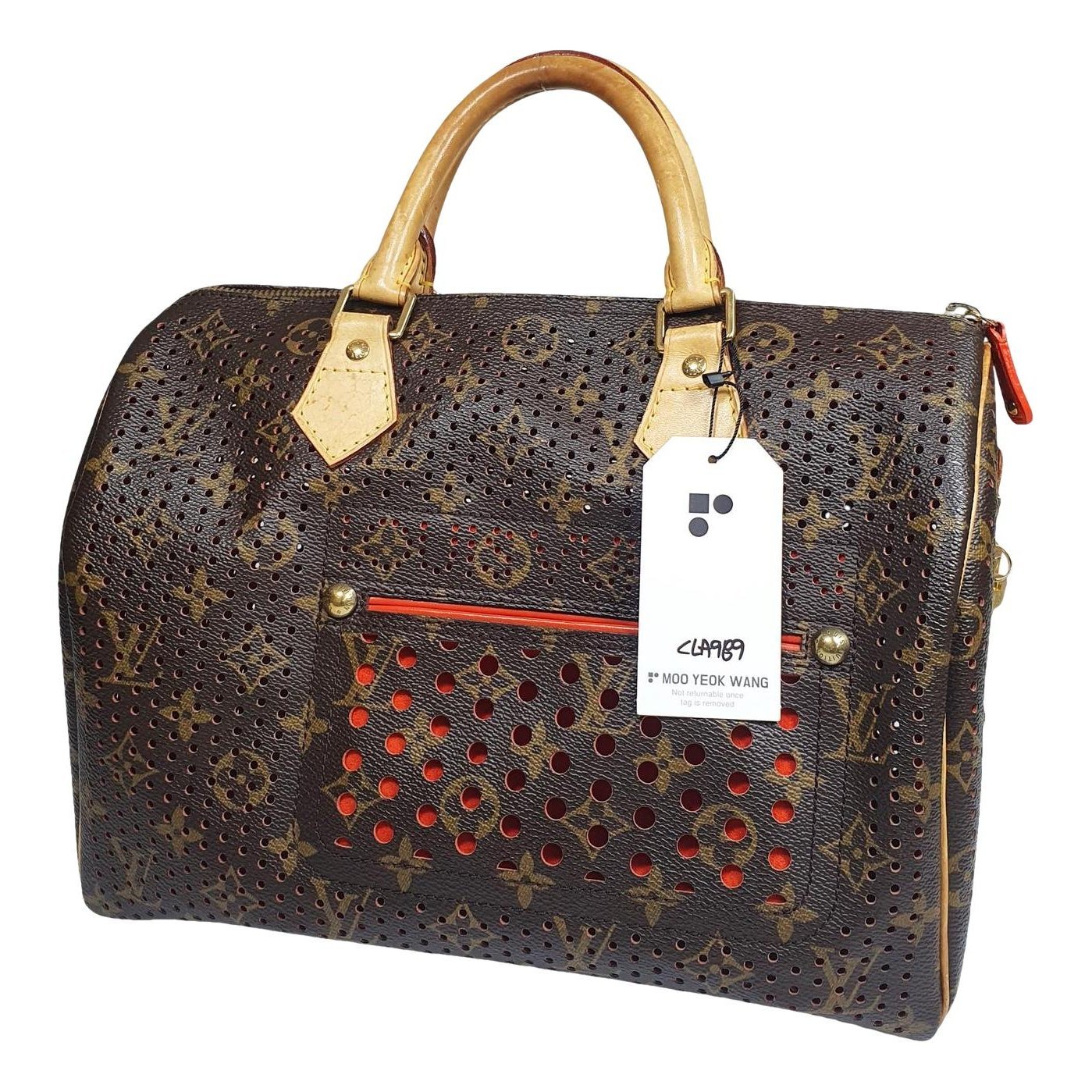 Leather tote