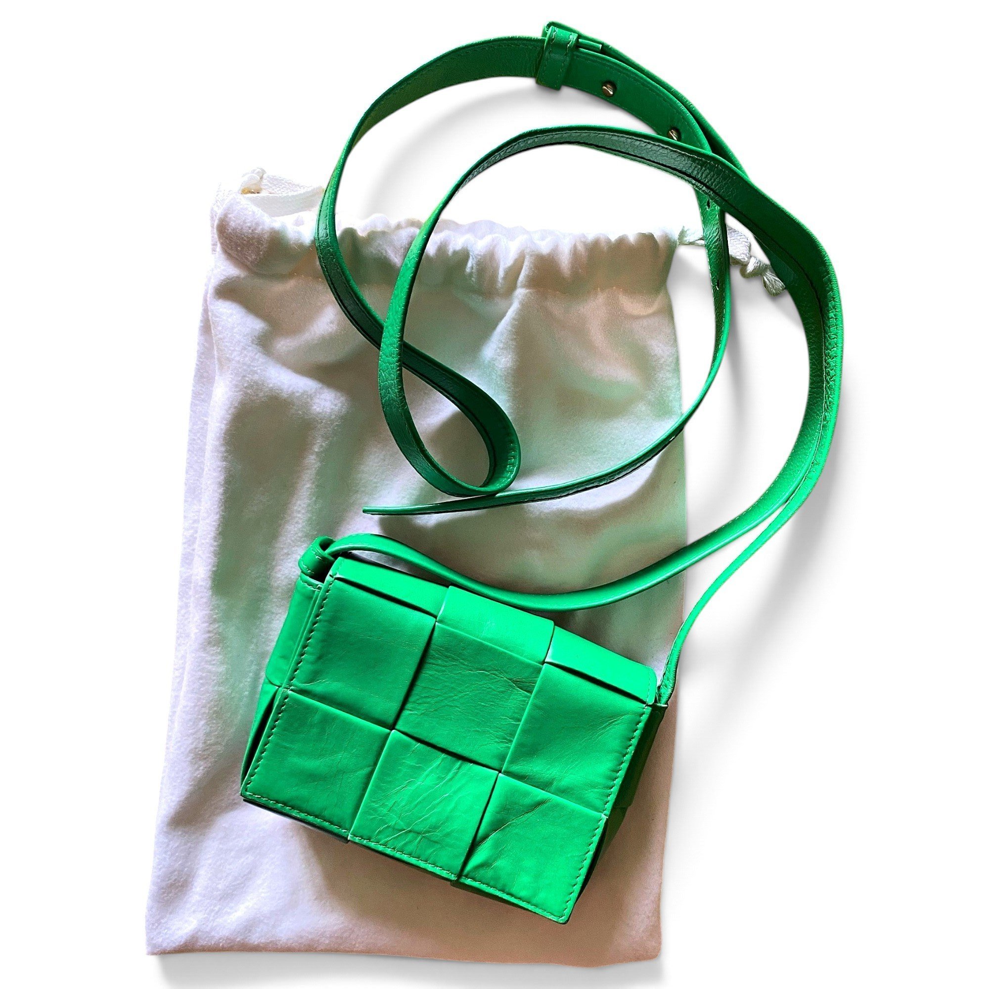 Cassette leather crossbody bag