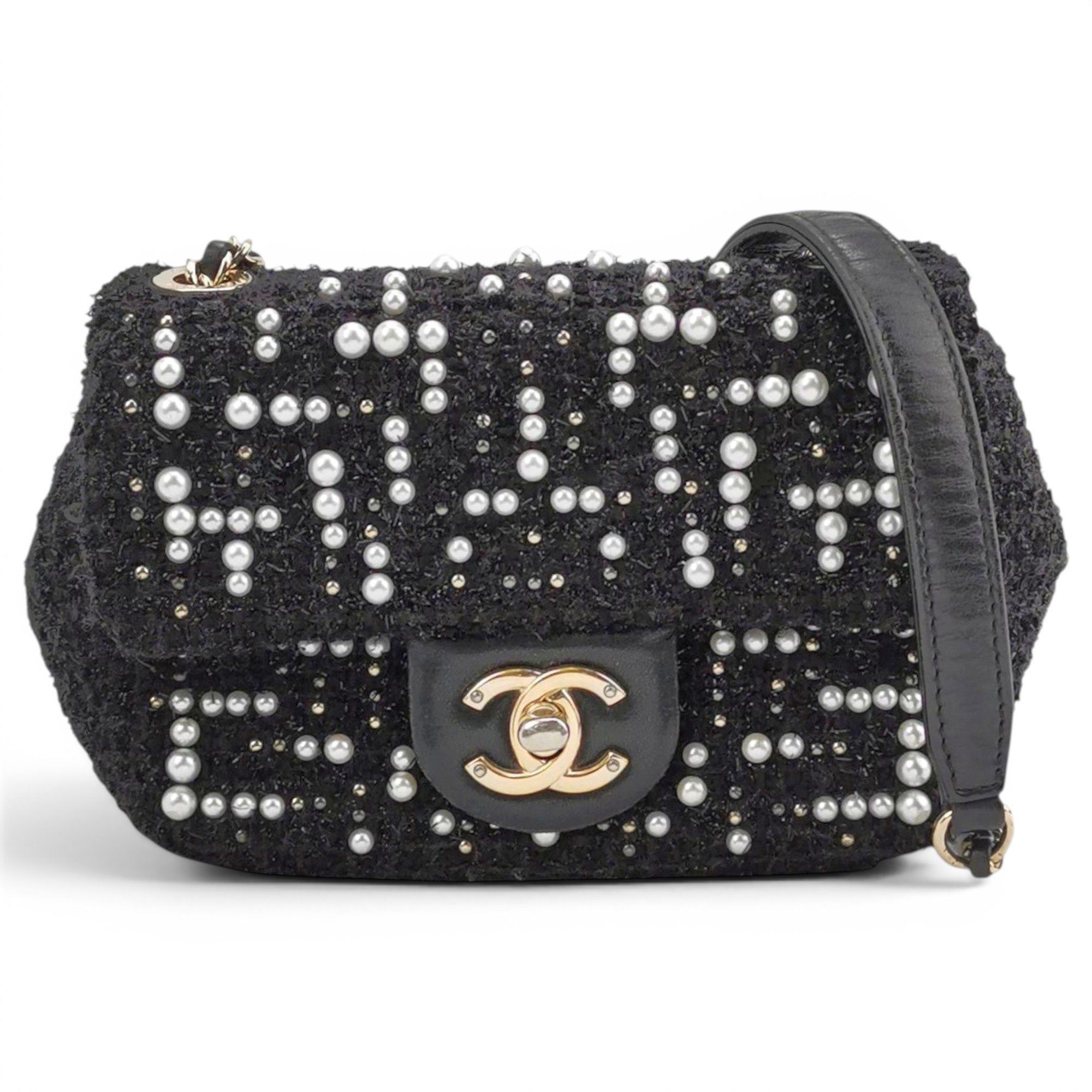 Timeless/Classique tweed handbag