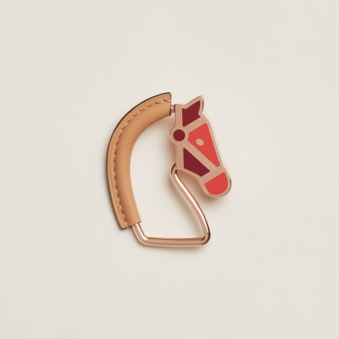 Naturel Sable Cheval Brooch