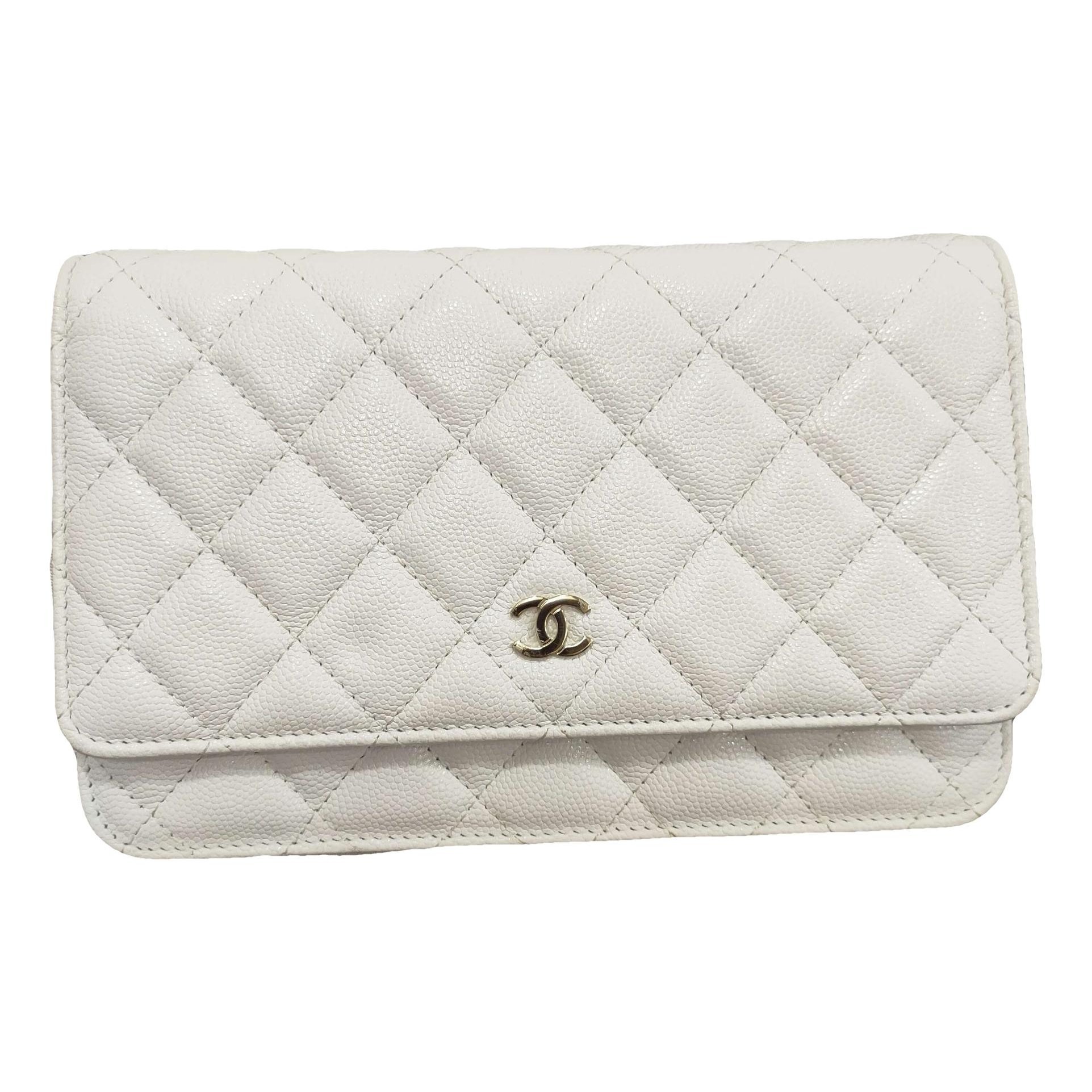 Wallet On Chain Timeless/Classique leather crossbody bag
