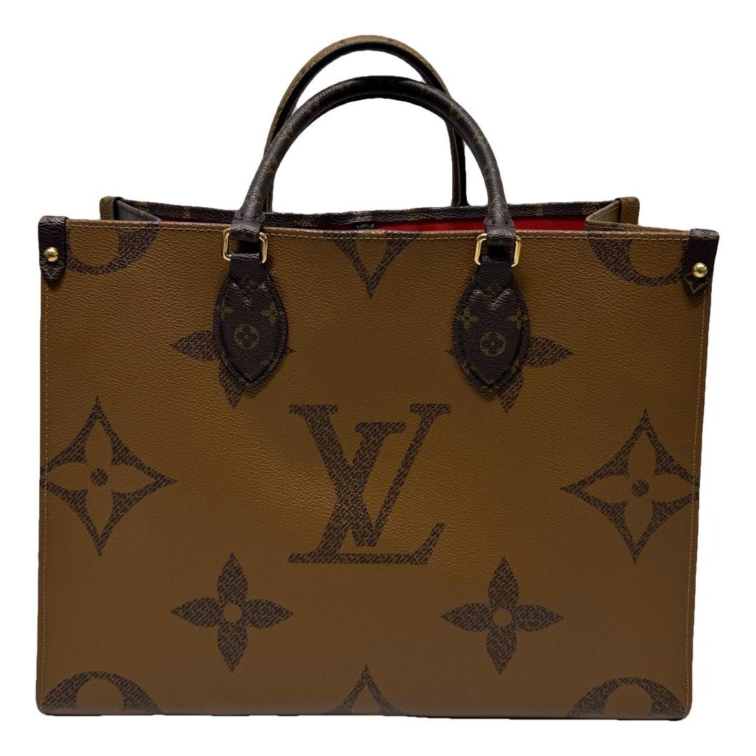 Onthego leather handbag