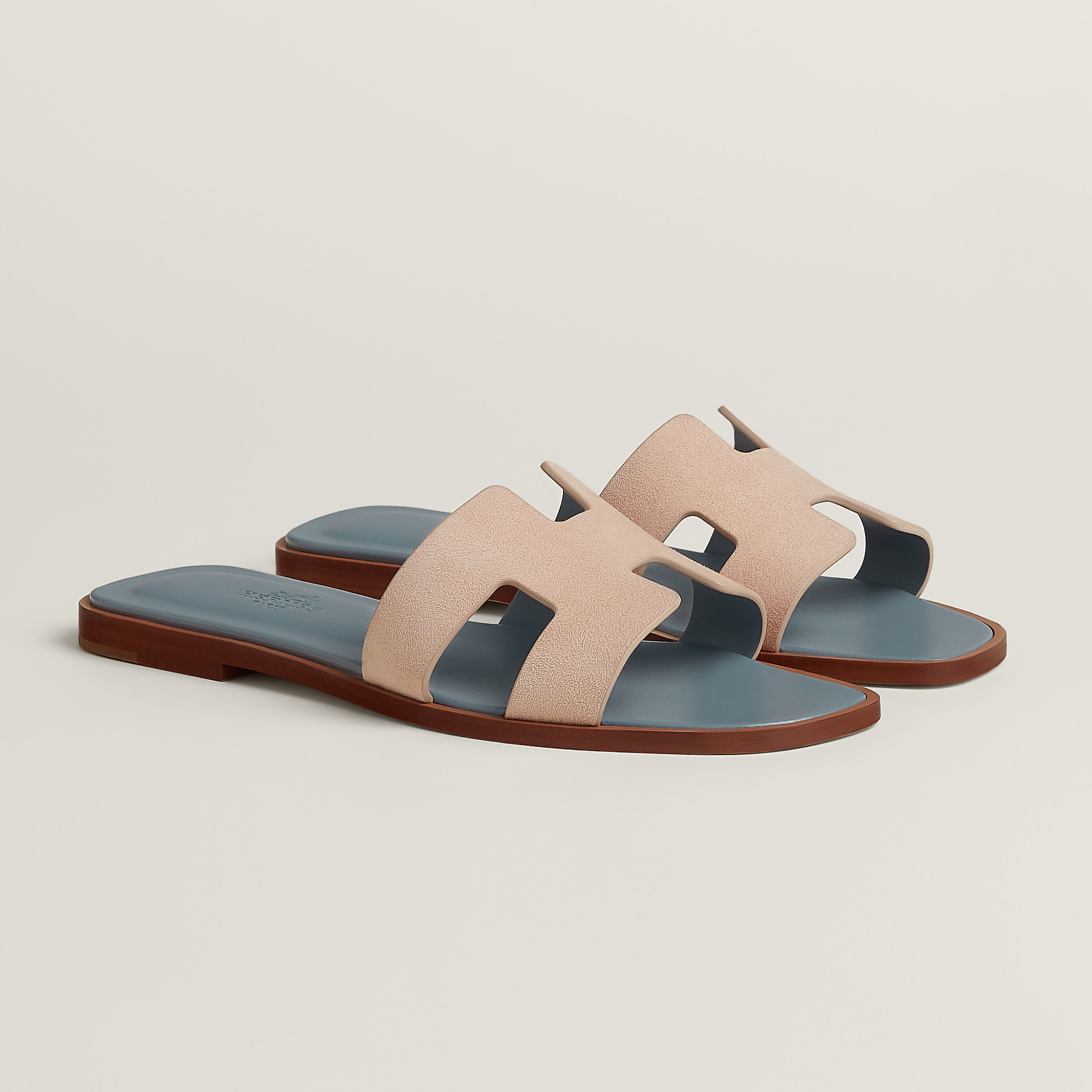 Oran sandal