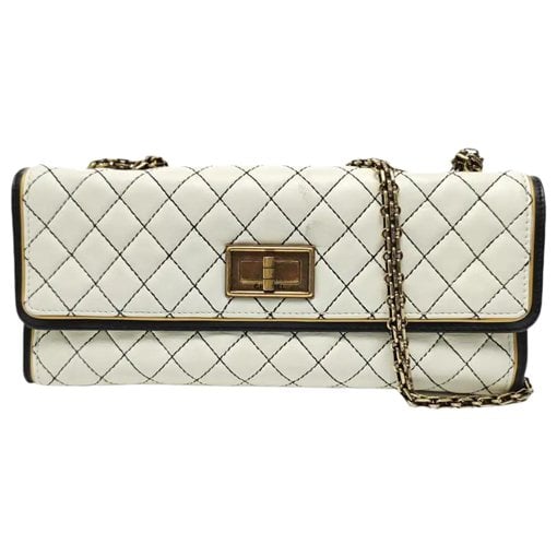 Chanel Leather handbag