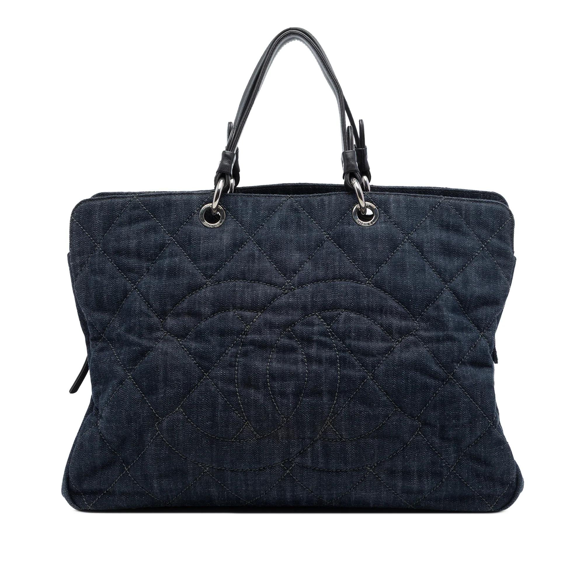 Timeless/Classique handbag
