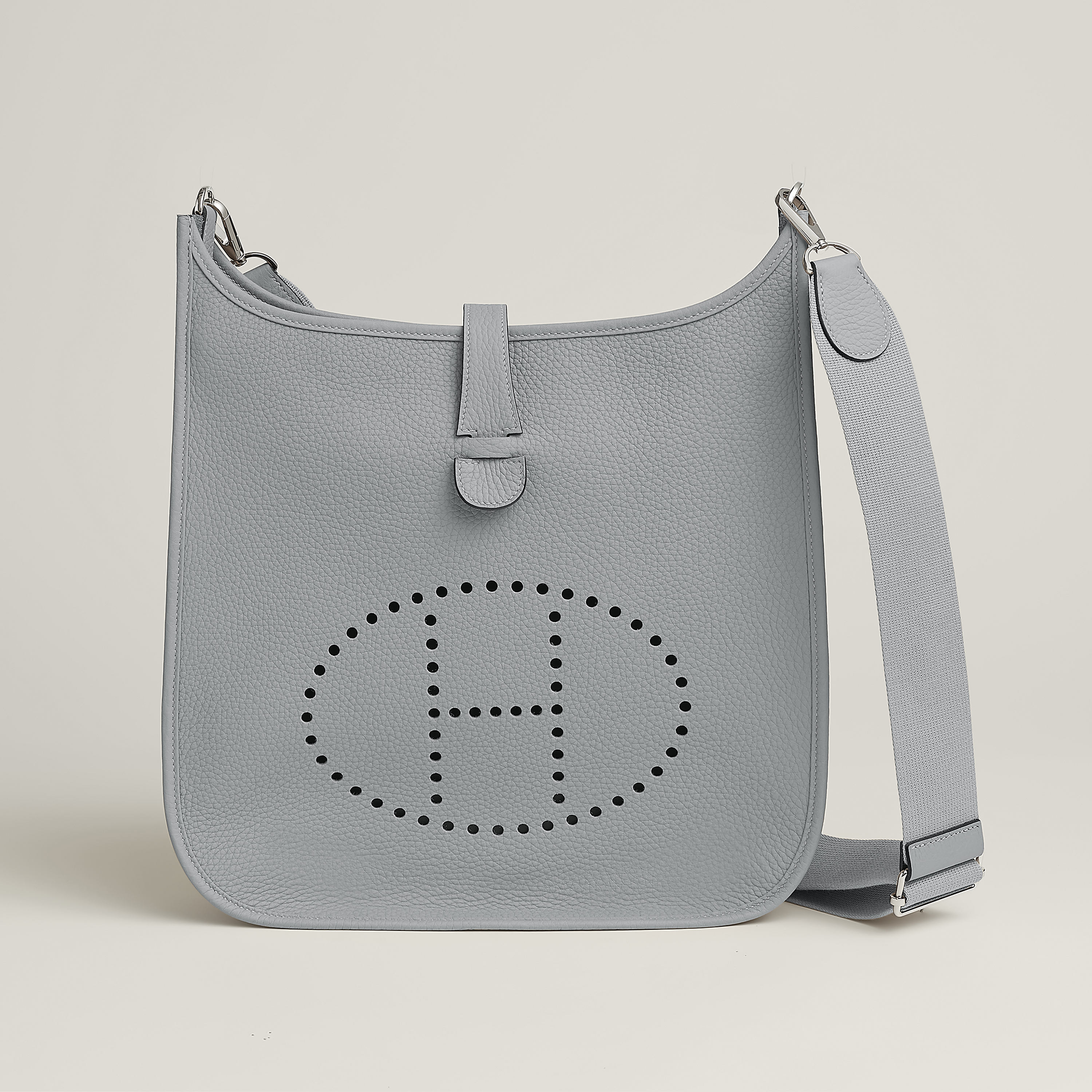 Evelyne III 33 bag