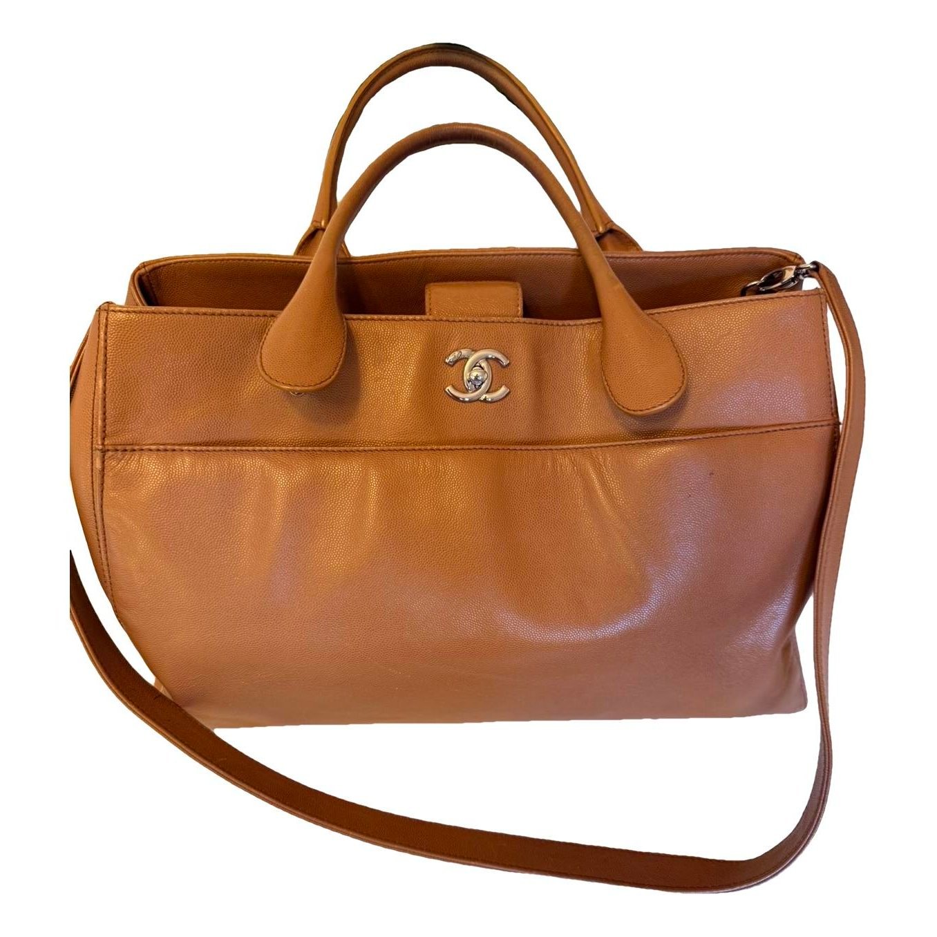 Executive leather tote