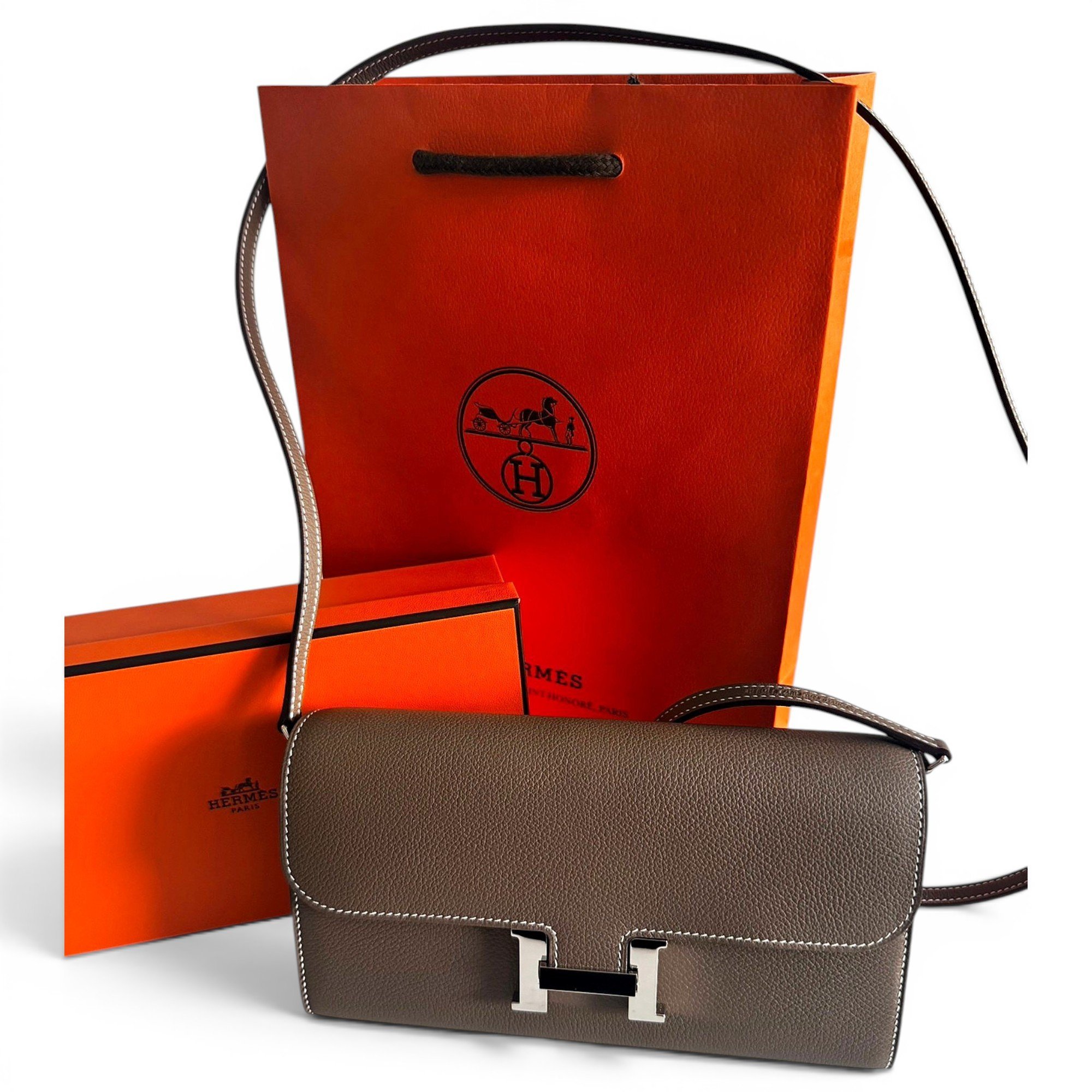 Constance To Go leather crossbody bag
