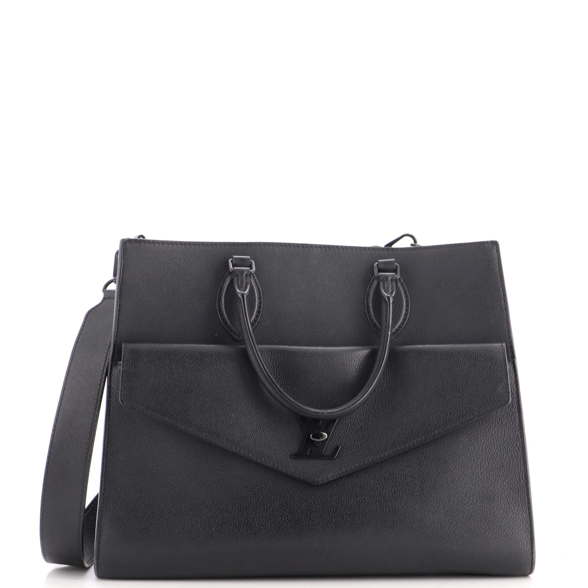 Leather tote