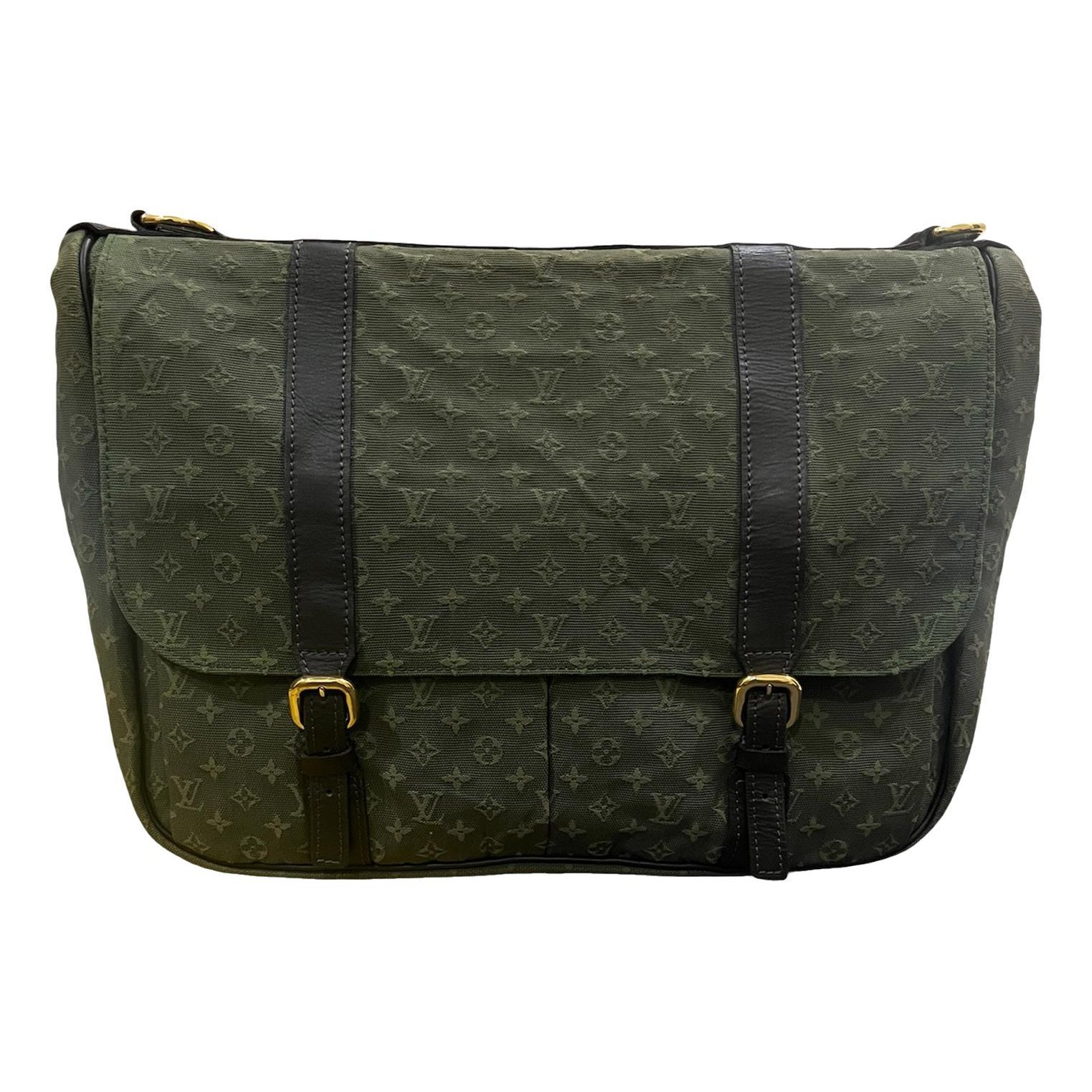 Travel bag