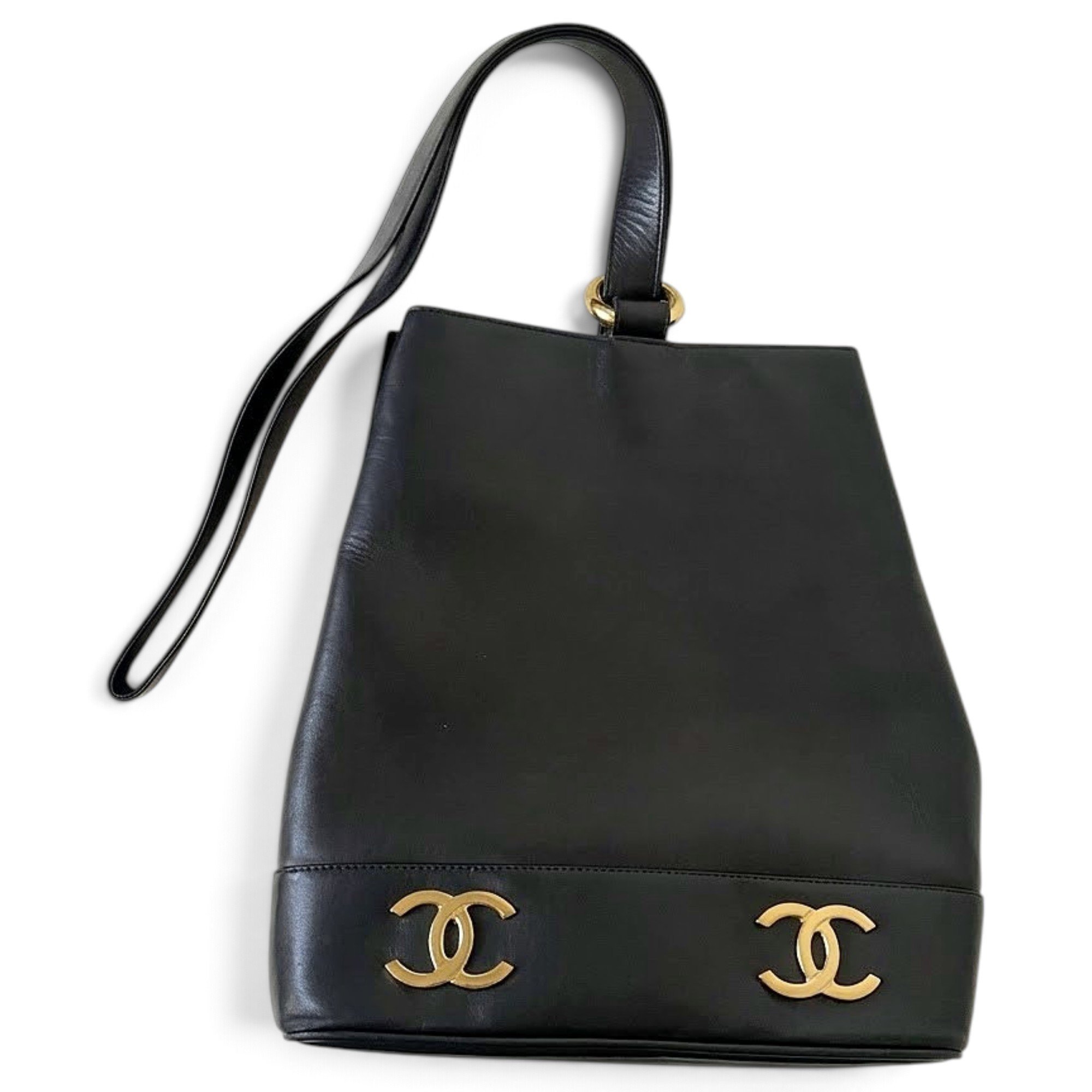 Gabrielle Bucket leather handbag