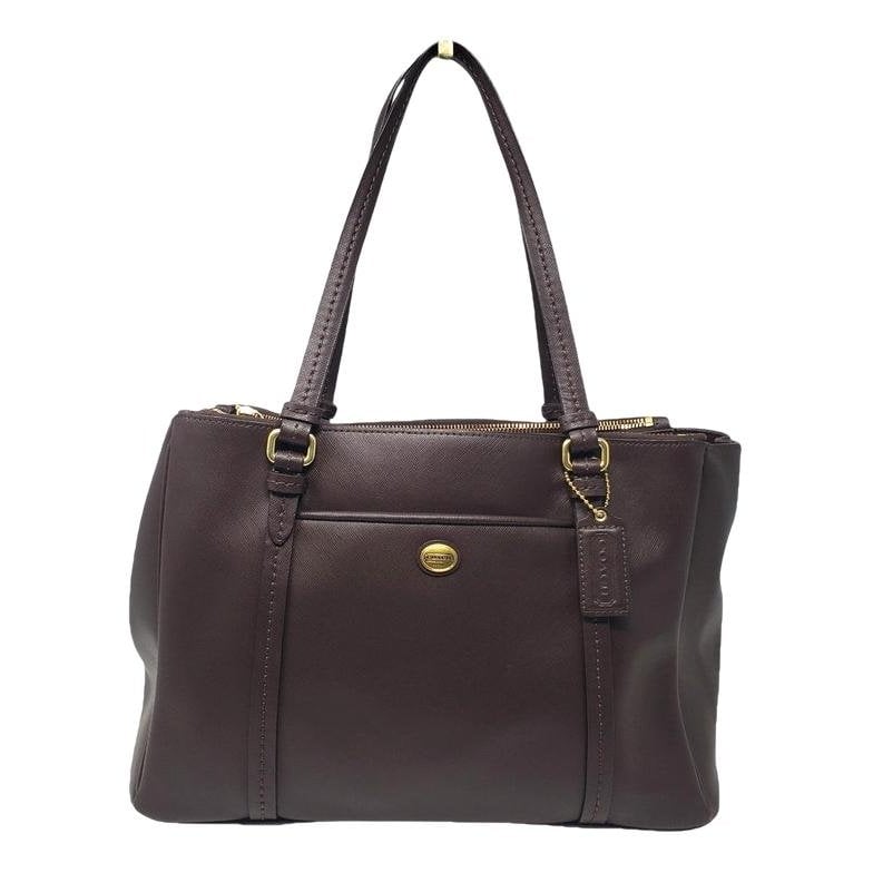 Leather tote