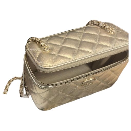 Trendy CC Vanity leather handbag
