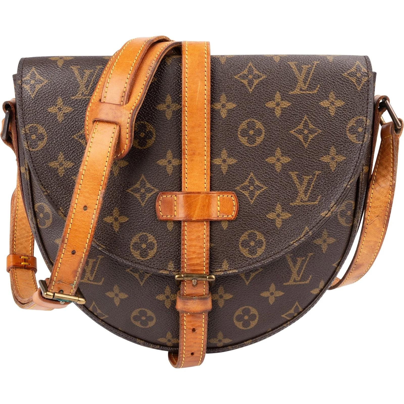 Chantilly leather crossbody bag