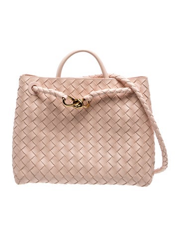 Bottega Veneta Intrecciato Andiamo Medium