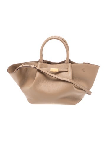 Leather New York Medium